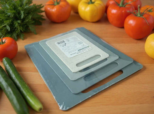 Set de 4 tocătoare din plastic – 25 / 30 / 35 / 40 cm