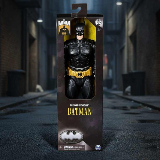 Figurina de acțiune Batman 30cm din DC Comics - Cavalerul Negru, figură colecționabilă detaliată pentru fanii supereroilor.
